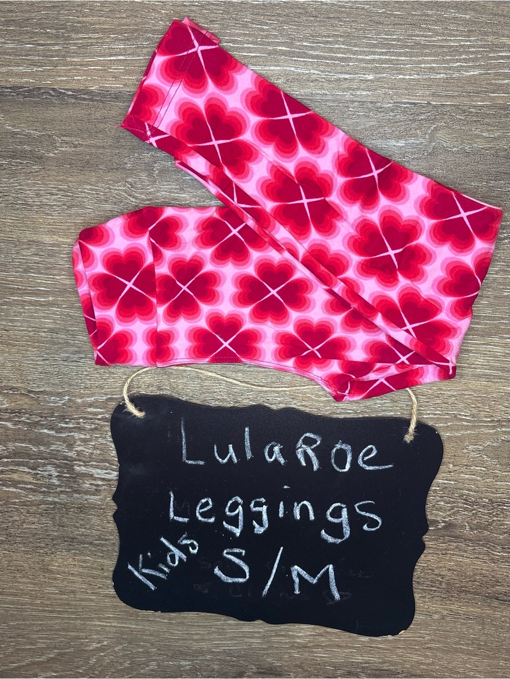 LuLaRoe Kids Bright Pink & Red Heart Clover Leggings🩷❤️